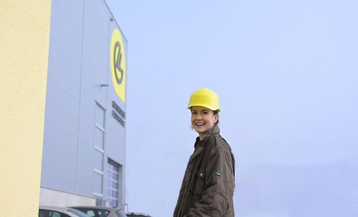 Jasmin arbeitet im Bereich Betonfertigteile in der Produktion. (Foto: Stern-Gruppe)