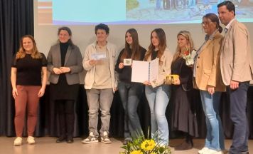 Polytechnische Schule Gmunden erhält mehrere Auszeichnungen