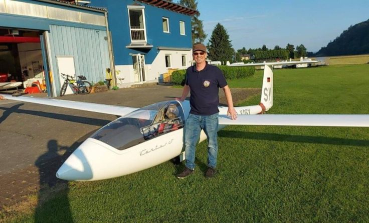 Johannes Achleichtner nach dem Flug (Foto: SMBC Eferding)
