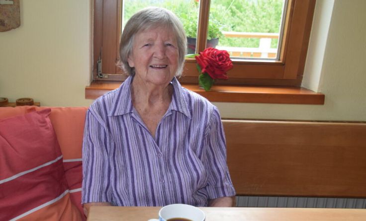 Aloisia Exenschläger trinkt ihren Kaffee am liebsten sehr stark. (Foto: Bocksleitner)