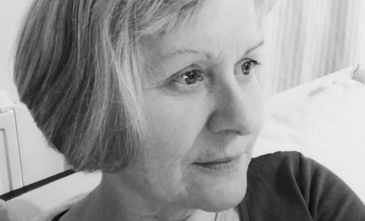 Die Künstlerin Andrea Spiegl stellt ihre Werke im Hartrium aus. (Foto: Spiegl)