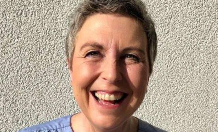 Karin Schobesberger liest aus ihrer Autobiografie. (Foto: Schobesberger)
