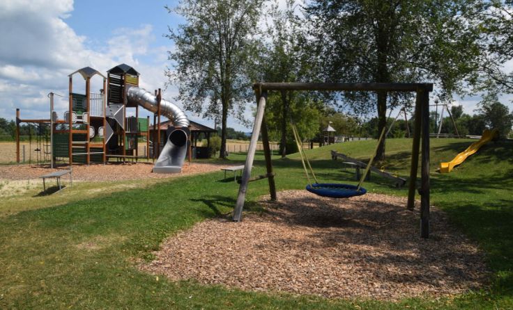 Der Spielplatz in der Haferstraße in der Gemeinde Fraham wurde generalsaniert. (Foto: Bocksleitner)