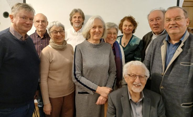 Neujahrsempfang für Pfarrer Anton Renauer (vorne) (Foto: Hertha Graf)