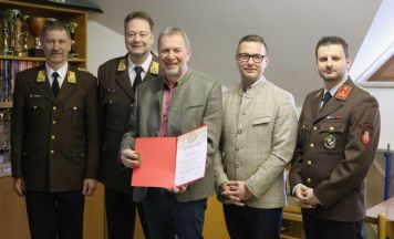 Feuerwehr Pupping begrüßt neue Mitglieder