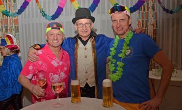 Bunter Maskenball in Waizenkirchen