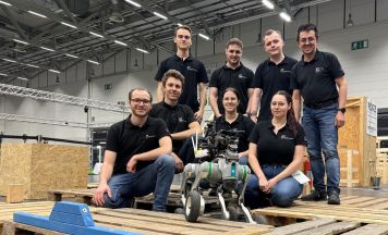 Robotik-Weltmeister im Schloss Tollet