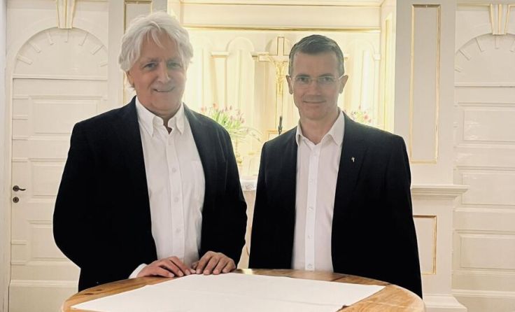Kurator Fritz Gattermayer und Pfarrer Andreas Hochmeir (Foto: Marion Harbauer)