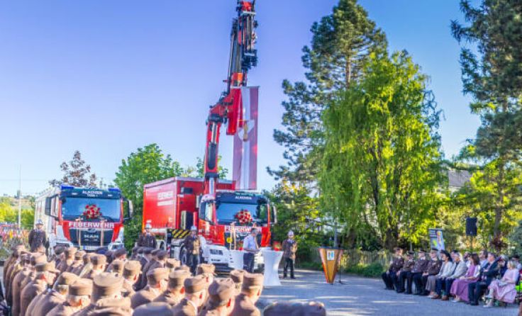 Fahrzeugsegnung in Alkoven (Foto: Hermann Kollinger)