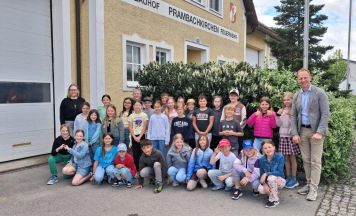 Prambachkirchner Volksschüler zu Gast beim Bürgermeister