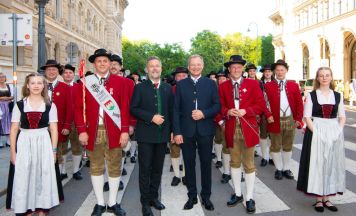 Marktmusikkapelle Haag musizierte beim Ball der Oberösterreicher