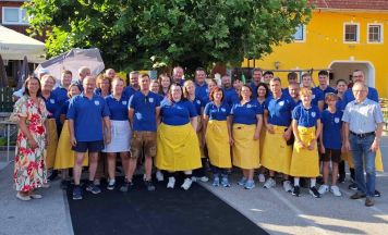 Blaue Sommernacht lockte zahlreiche Besucher nach Gaspoltshofen