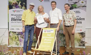 Hartkirchen setzt seit fünf Jahren auf Bienenschutz und Artenvielfalt