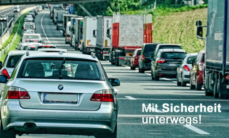 Bei Stau Rettungsgasse bilden (Foto: Zivilschutz OÖ)