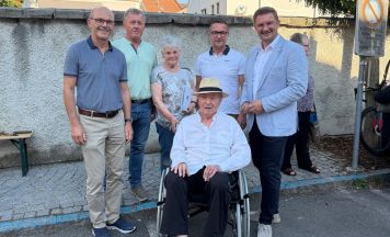 Doppeljubiläum für Eferdinger Pfarrer