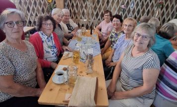 Mehr als 300 Gäste beim Stadlfest in Natternbach