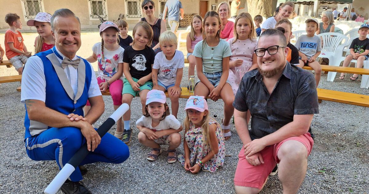 Sommerkino im Schloss Weidenholz gut besucht