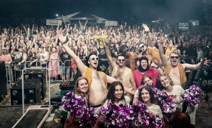 Auftritt der Horny Monkeys am Brainbridge Festival 2026 (Foto: Ramar Pictures)