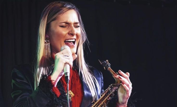 Die Saxofonistin gilt als Multitalent. (Foto: Peter Pugar)