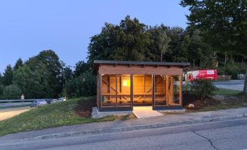 St.Thomas hat zwei neue Wartehäuser