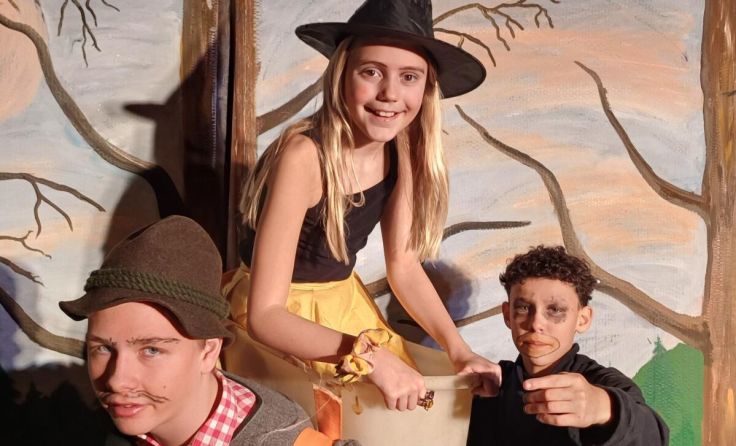 Die kleine Hexe kommt nach Schwertberg (Foto: Kinderbühne Naarn)