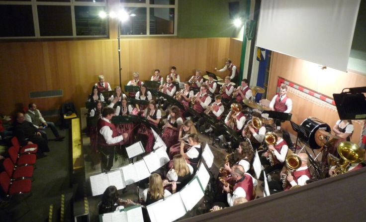 Die Musikkapelle gibt zwei Konzerte in zwei Gemeinden. (Foto: MK-Geisberger)