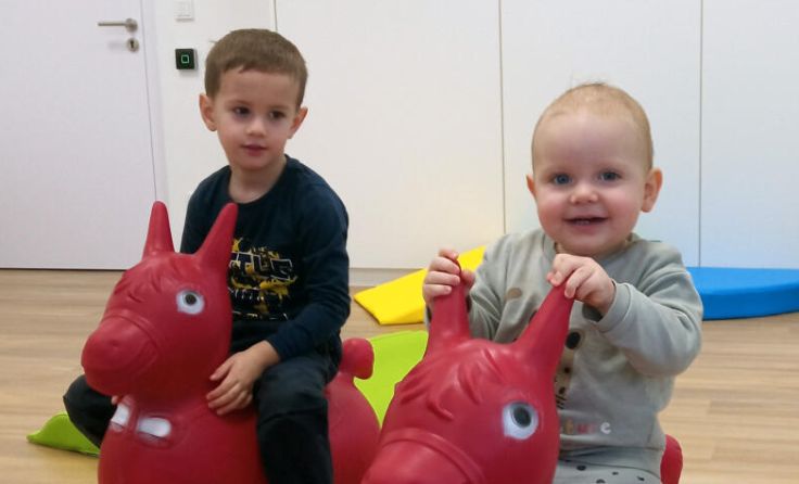 Klein und Groß treffen sich in den Familienbundzentren in Linz-Land. (Foto: OÖ Familienbund)