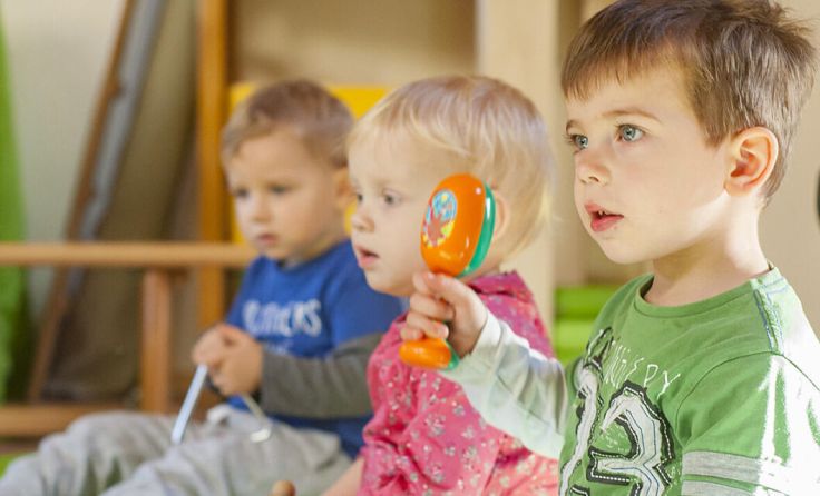 Programm für Klein und Groß in den Familienbundzentren (Foto: Andreas Schleifer/OÖ Familienbund)
