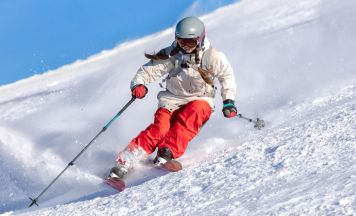 Drama auf Skipiste: Skifahrerin (35) von Wildtier angegriffen