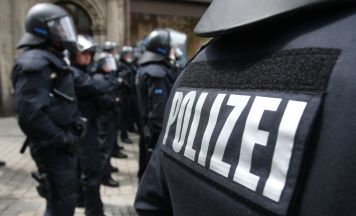 Großfahndung in Niederösterreich: Mutter (53) mit Tochter gesucht