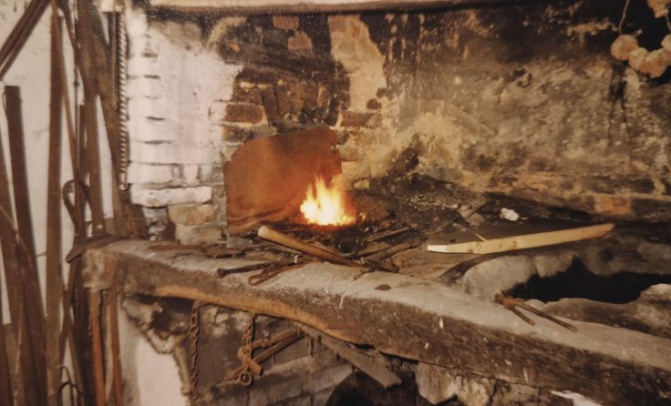 Die alte Schmiede in Vormoos (Bildrechte: Josef Bachleitner / Archiv)