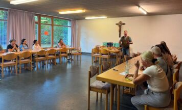 Gelungener Auftakt des Sprachcafés in Simbach am Inn