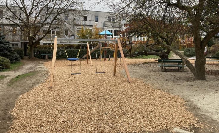 Beim Spielplatz am Prunerstift wurden unter anderem die Schaukeln getauscht. (Foto: Stadt Linz)