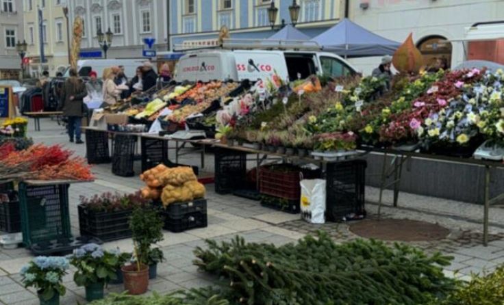 Die Vorbereitungen und Aufbauarbeiten der Marktständler laufen an. (Foto: TSE GmbH)