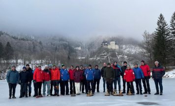 Gemeindemeisterschaft im Eisstockschießen: Musikverein Steyrling holt den Titel