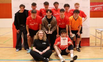 Stiwa Holding gewinnt Landeshallenfußballturnier der PRO-GE Jugend