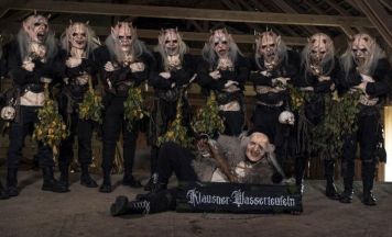 Klausner Wasserteufel bringen Krampuslauf nach Kirchdorf