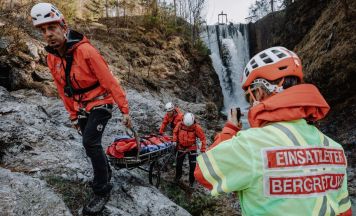 Wenn jede Minute zählt: Bergrettung Steyrling sichert Leben