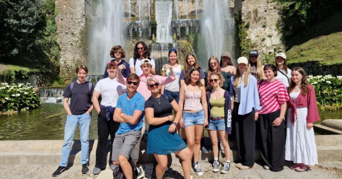 Language trips by BRG Kirchdorf lead from Paris to Rome across Europe