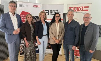 Schule trifft Wirtschaft: Dialog über Zukunft, Ausbildung und Generation Alpha an der WKO Kirchdorf