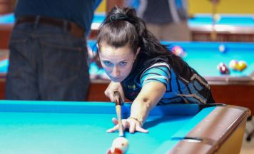 Erfolgreicher Saisonstart für Pool-Billard-Spielerin Jaqueline Diensthuber