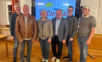 Erneuerbare-Energie-Gemeinschaft Kremstal baut Speicher und E-Ladenetz aus