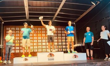 Hitzeschlacht am Traunsee: Kremstal Running Collective zeigt Teamgeist und Kampfgeist