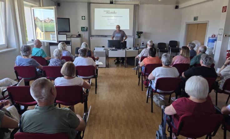 Bei der Infoveranstaltung in Kremsmünster (Foto: Gerhard Grubbauer/PV Kremsmünster)
