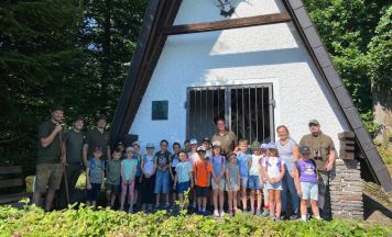 Jagdgesellschaft Inzersdorf begeisterte Kinder beim Waldtag