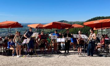 Junge Musiker eroberten Burg Altpernstein beim Blasmusik-Camp