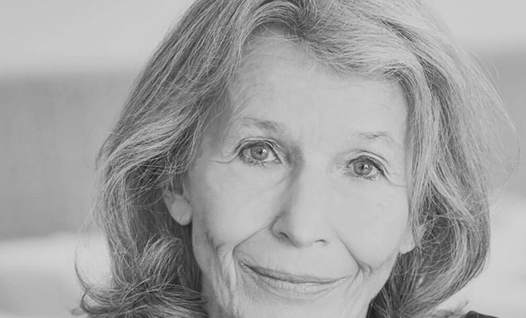 Brita Steinwendtner liest in Schlierbach aus ihrem neuen Buch „Der Weiher“. (Foto: David Sailer)