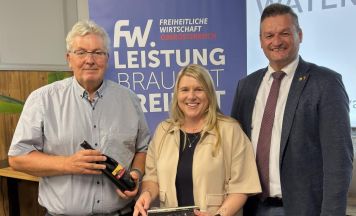 Sabine Gruber übernimmt Freiheitliche Wirtschaft Kirchdorf