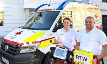 Rotes Kreuz Kirchdorf setzt neuen Rettungswagen ein