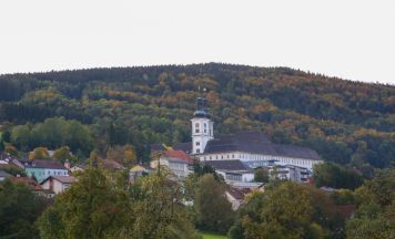 Gymnasium Schlierbach stellt neuen Oberstufenzweig vor